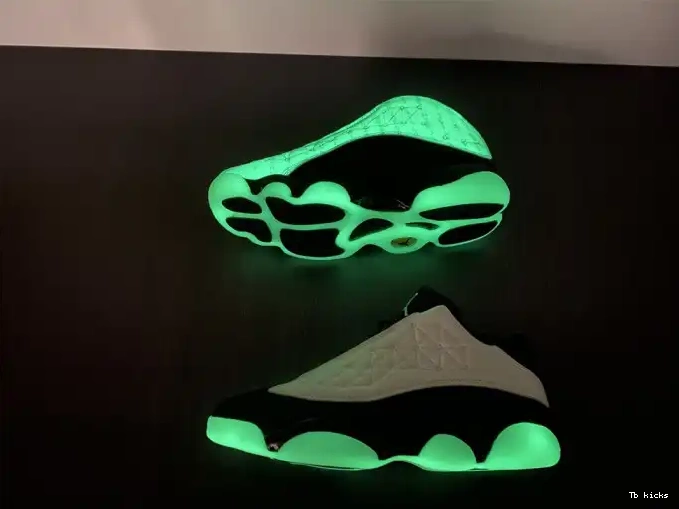 Reps TBK Single's Air Retro Jordan DM0803-300 Low (2021) Day 13 0418